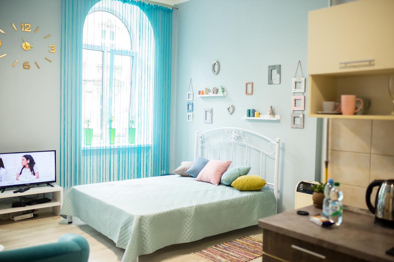 Romantic Apartment In The Center Of Old Leópolis Exterior foto